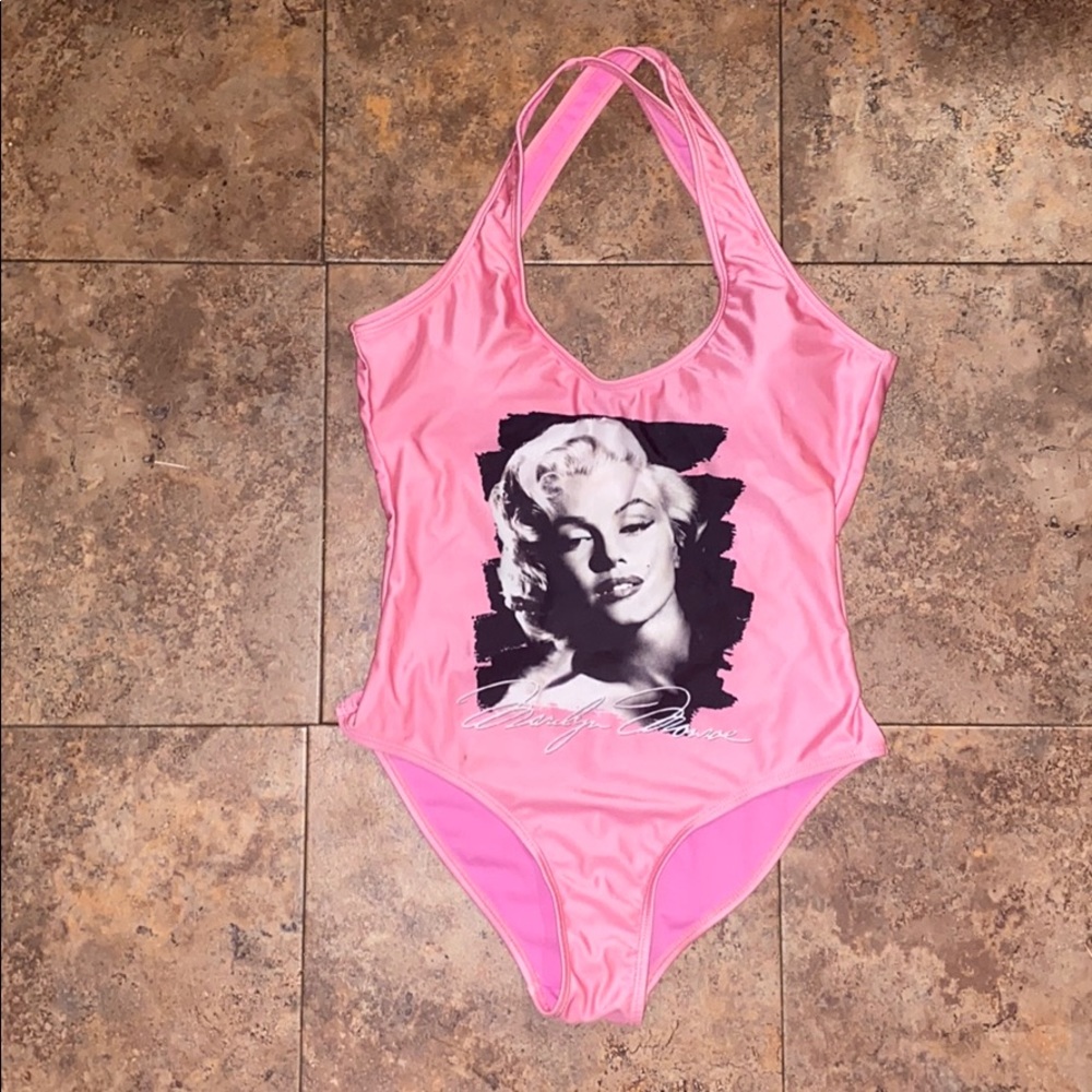 One piece hot pink Marilyn Monroe Bikini